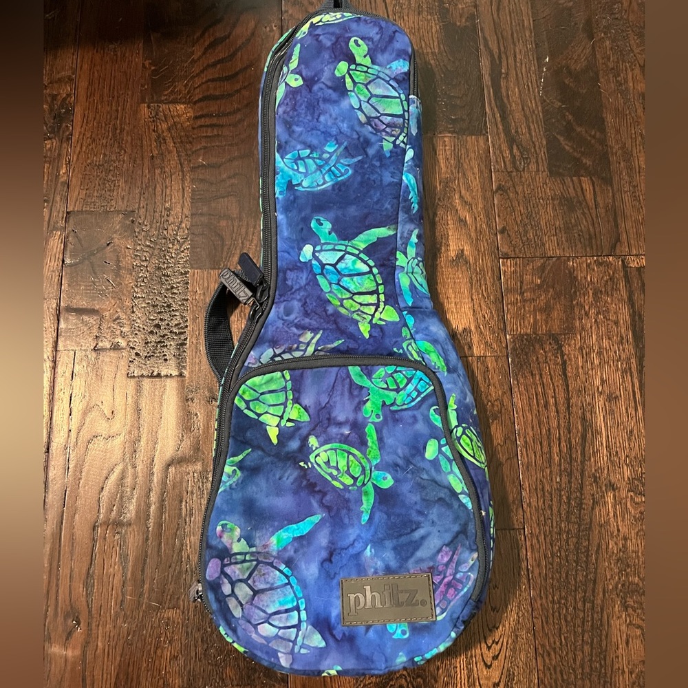 Phitz ukulele case blue turtle print